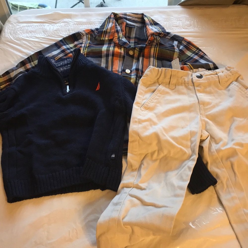 Very cute 3 pc set only worn twice